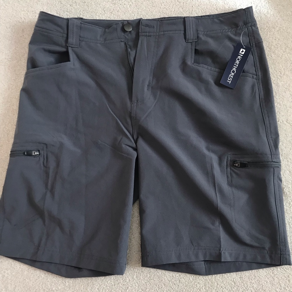 Men’s NorthCrest shorts